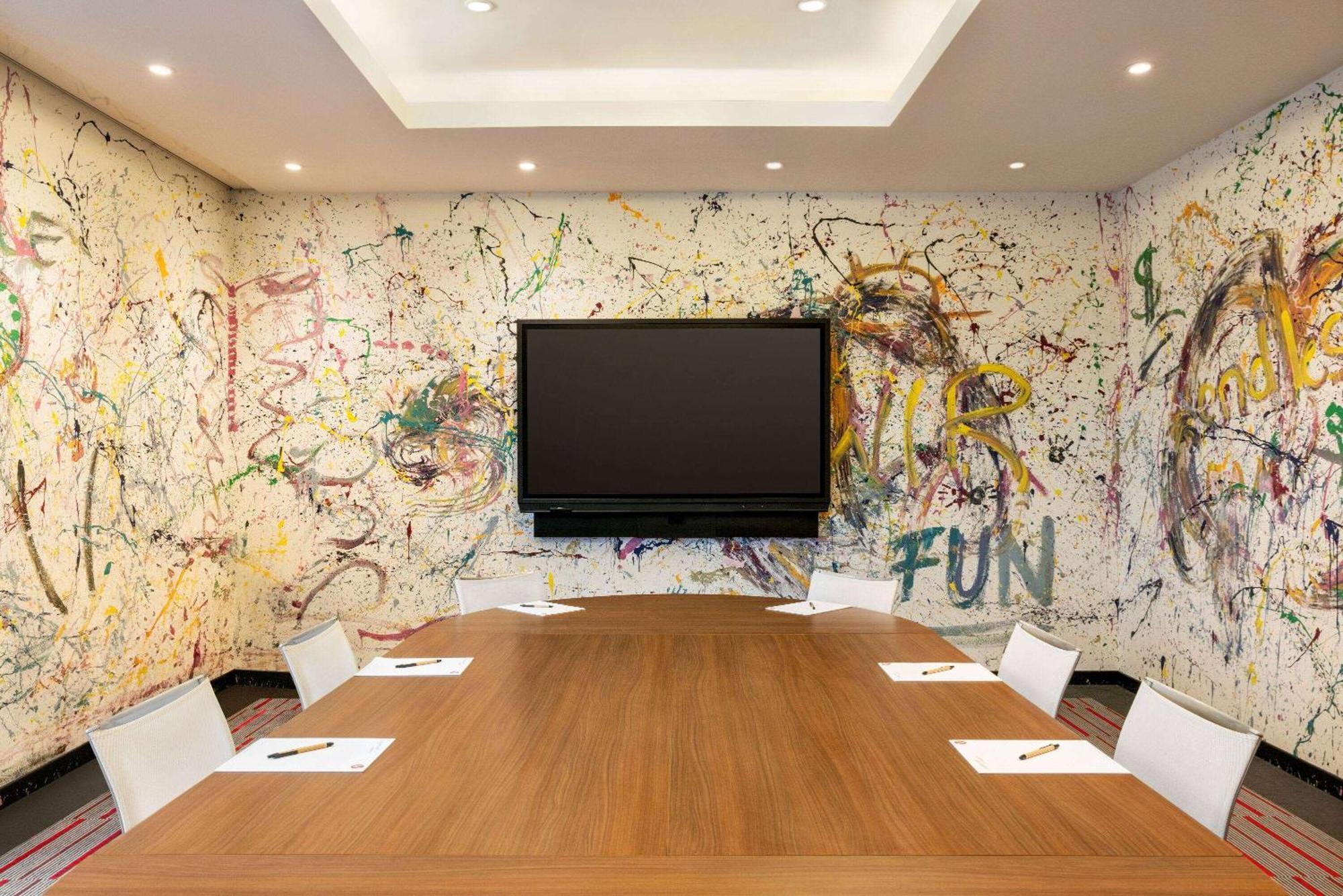 Hotel Vienna House By Wyndham Andel's 4*